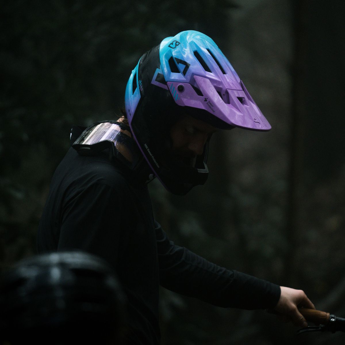 Strayer 2Vi Mips Helmet – Sweet Protection NZ